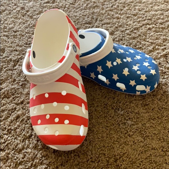CROCS Other - - American flag crocs